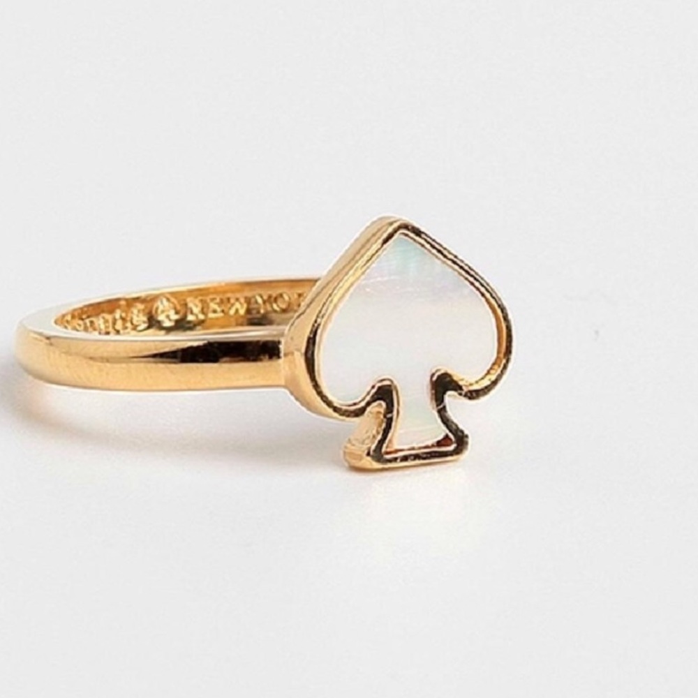 NEW KATE SPADE ♠️ PEARL SIGNATURE RING - 7 - Picture 2 of 9